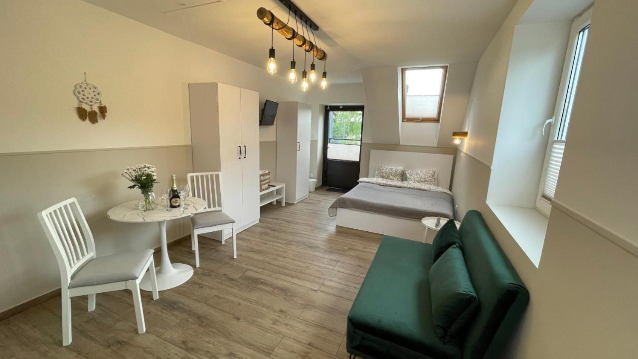 אוגוסטוב Apartamenty Nad Jeziorem Bialym מראה חיצוני תמונה