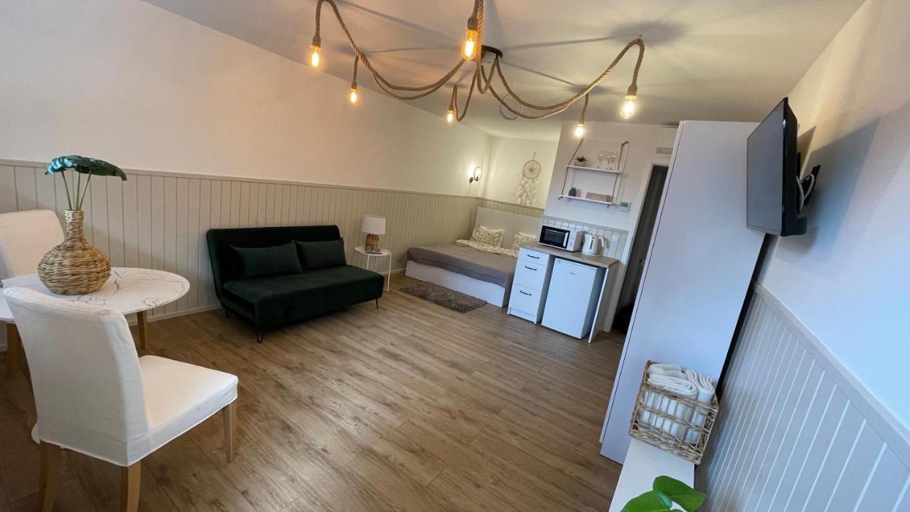 אוגוסטוב Apartamenty Nad Jeziorem Bialym מראה חיצוני תמונה