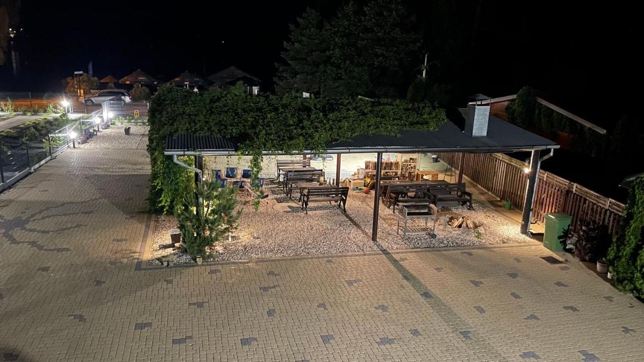 אוגוסטוב Apartamenty Nad Jeziorem Bialym מראה חיצוני תמונה
